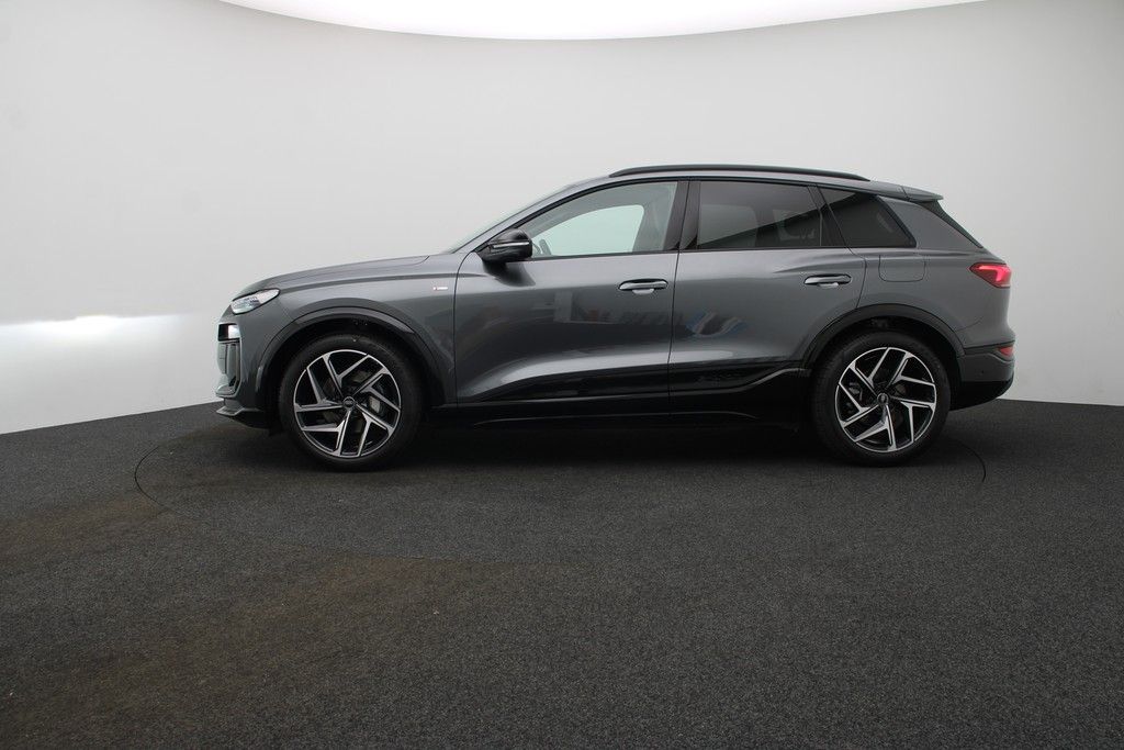 Audi Q6 SUV e-tron performance 225 kW Pano, Tech Pro, imagem 2