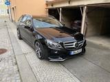 Mercedes-Benz E 500 4MATIC T AVANTGARDE AVANTGARDE - Mercedes-Benz E 500: Kombi