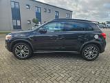 Mitsubishi ASX Basis 2WD SHZ TEMP BT ALLWETTER - Mitsubishi ASX: Schwarz