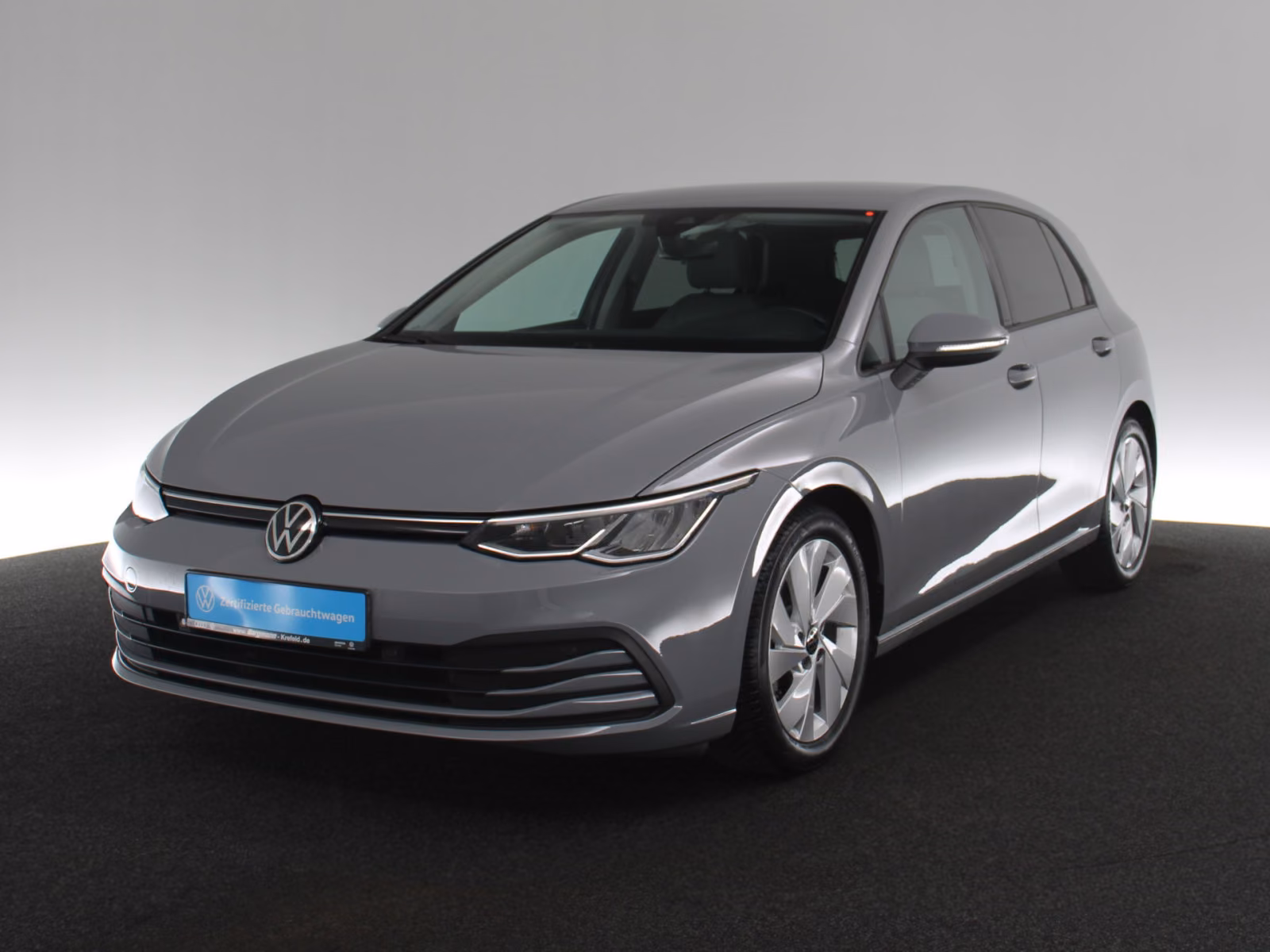 Volkswagen Golf VIII 1.0 TSI Life LED NAVI SHZ PDC MEMORY