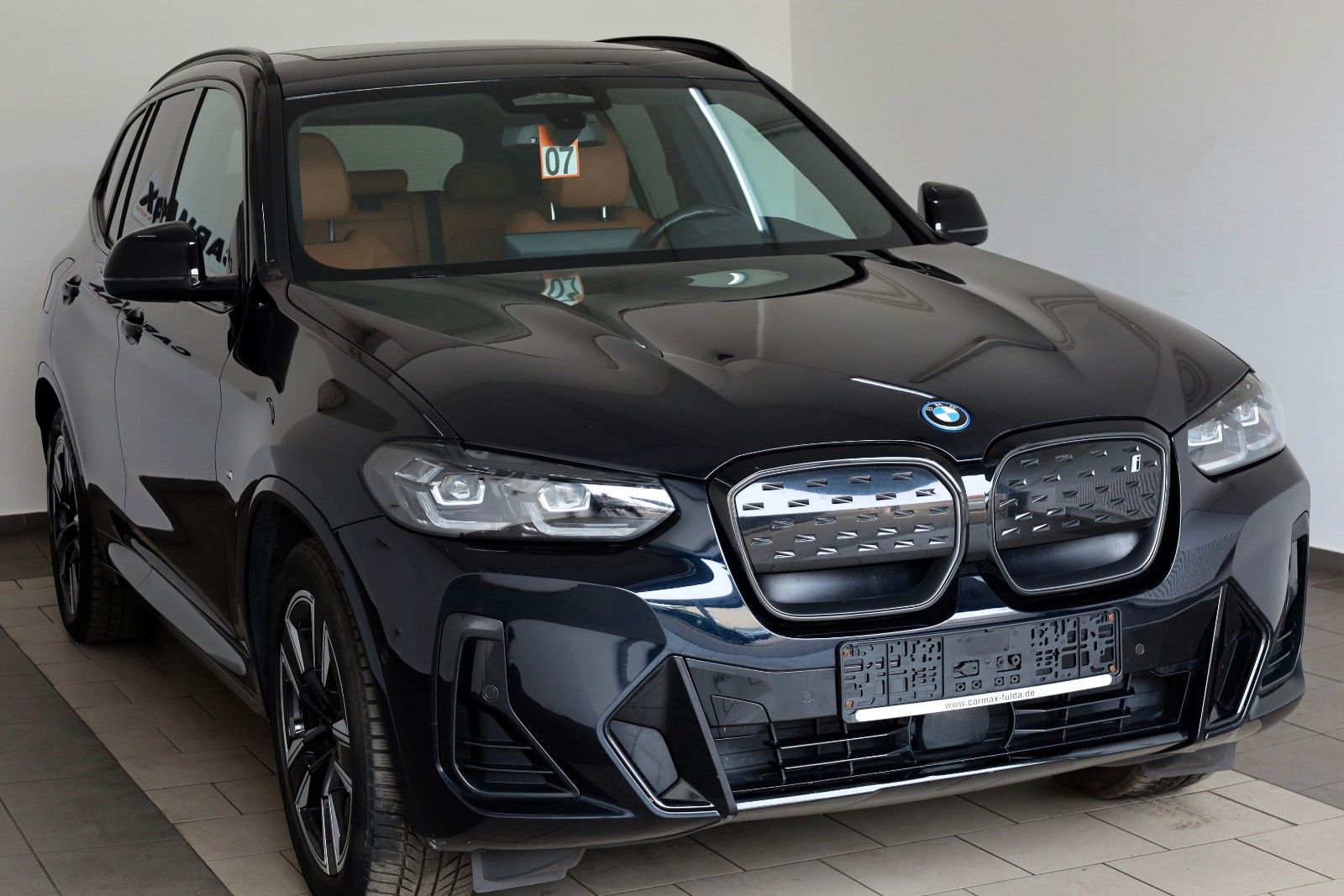 Fahrzeugabbildung BMW iX3 Inspiring/M Sport Leder,Navi,LED,Panor.,ACC