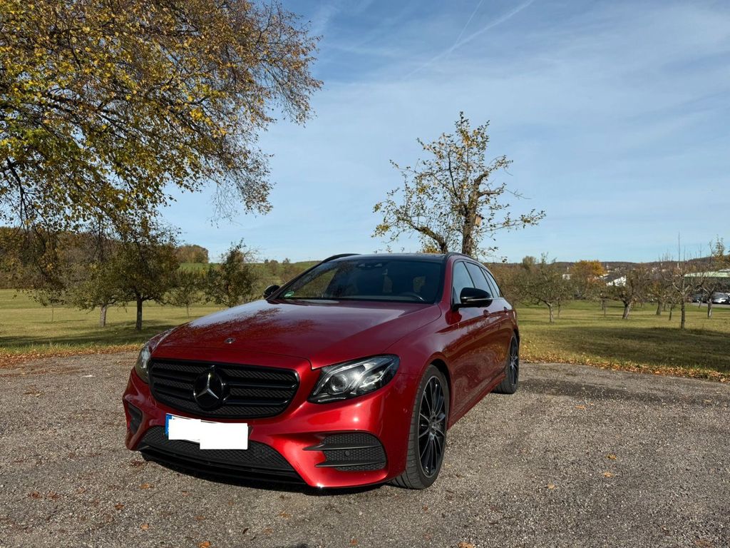 Image of Mercedes-Benz E 220