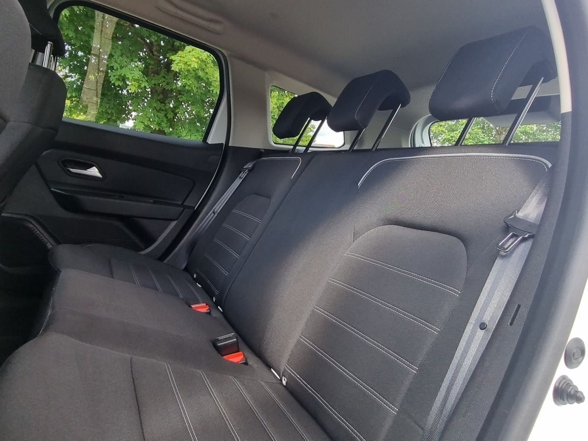 Fahrzeugabbildung Dacia Duster Prestige TCe 150 4WD