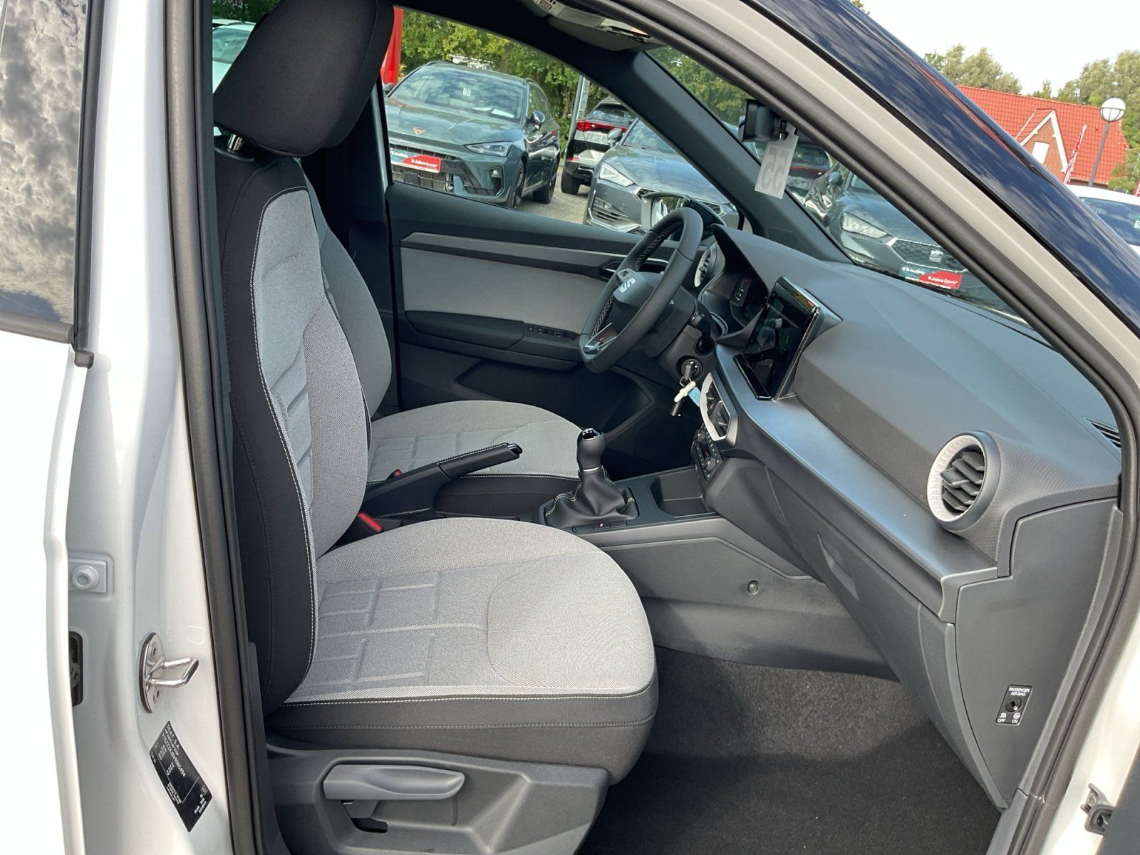 Seat Arona - Bild 11