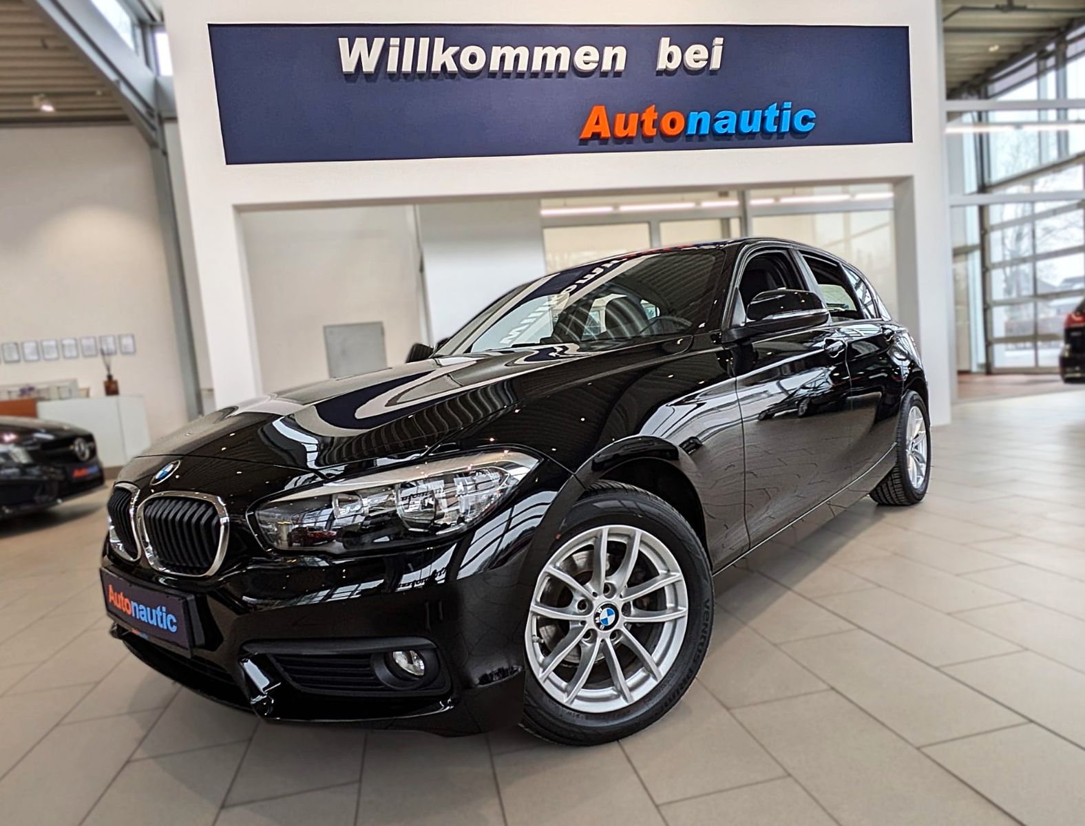 Fahrzeugabbildung BMW 116d 5 Trg KLIMAAUT NAVI SITZHZG PDC 1.HAND ALU