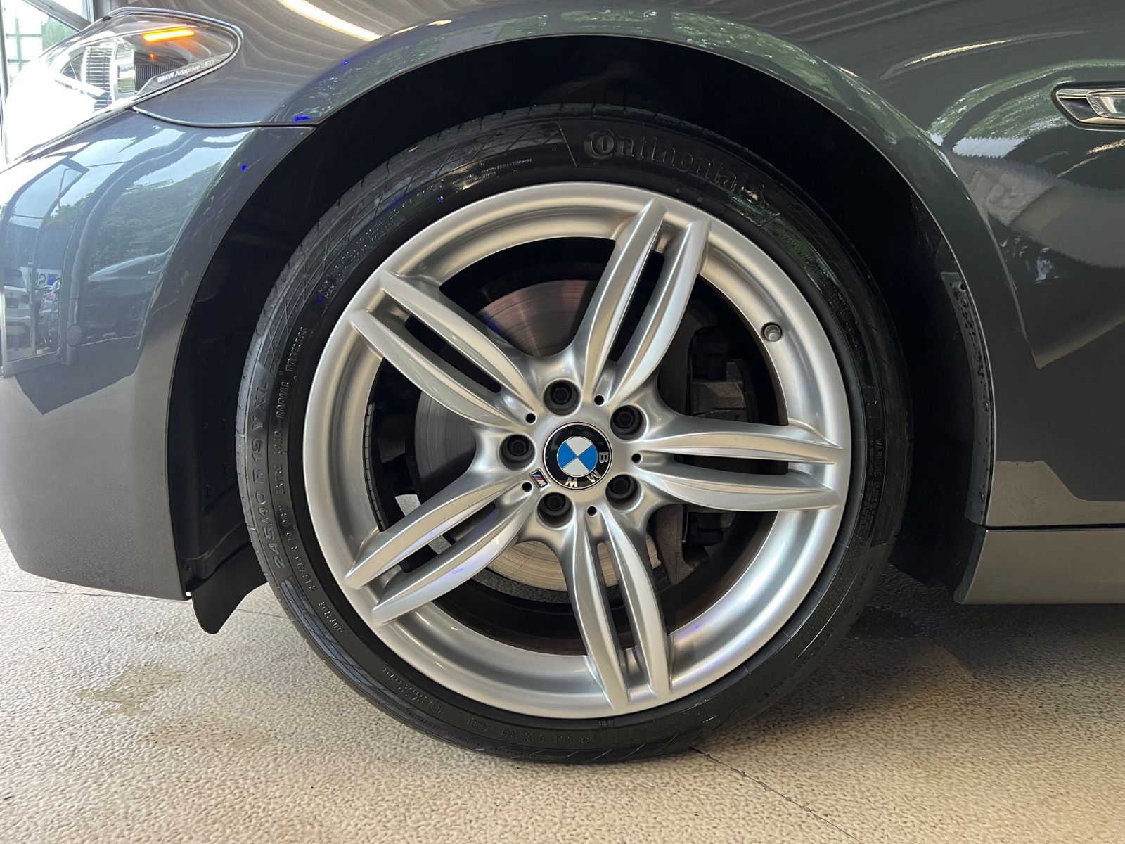 Fahrzeugabbildung BMW 530 5 Lim. M SPORT PAKET * LCI * HEAD-UP*