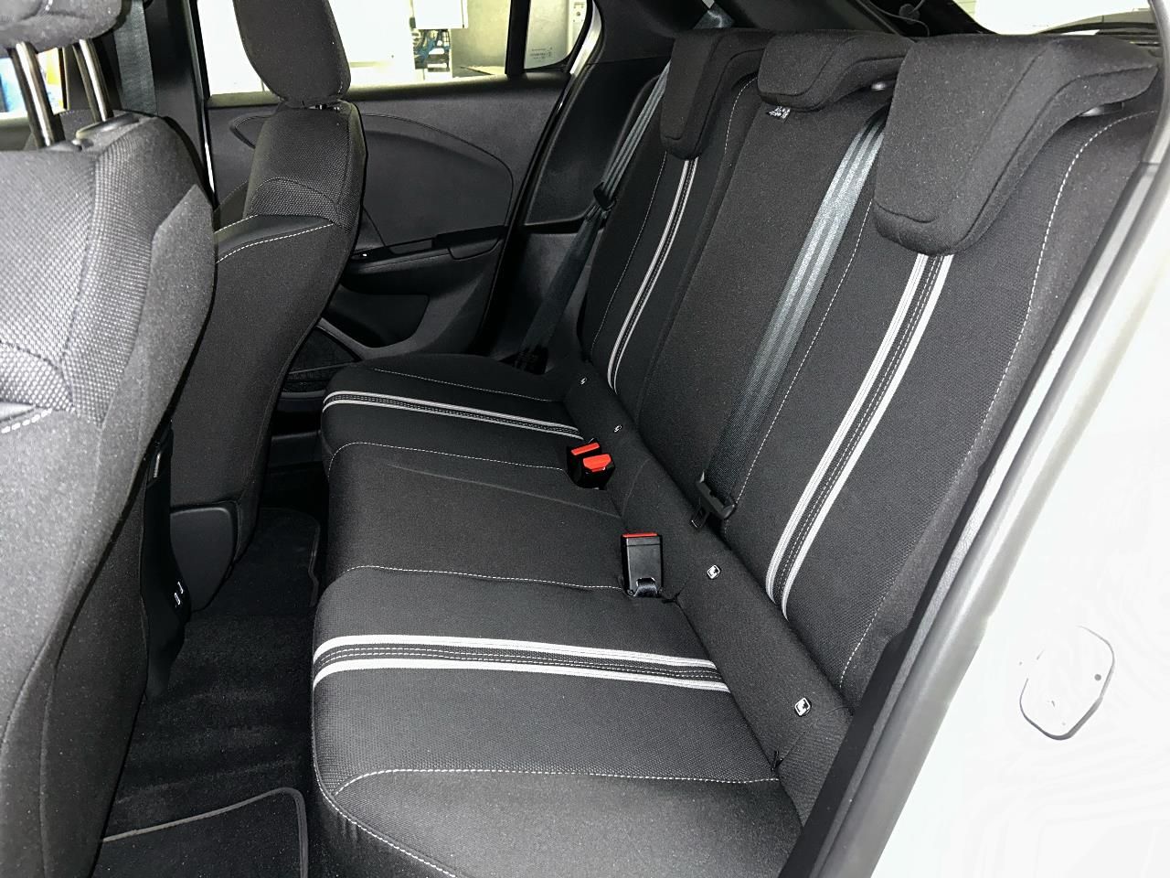 Fahrzeugabbildung Opel Corsa F 1.2 Turbo GS// Navi, KlimaAT, Vollled, S