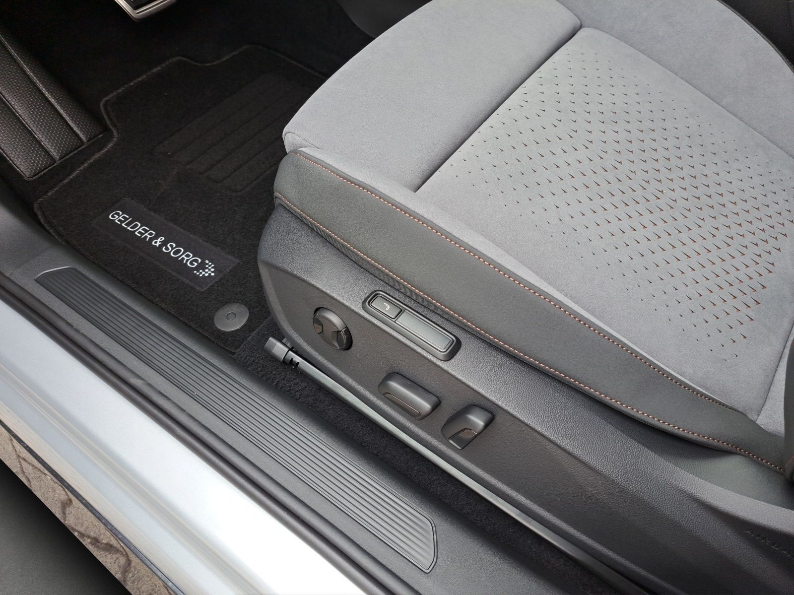 Cupra Born - Bild 12