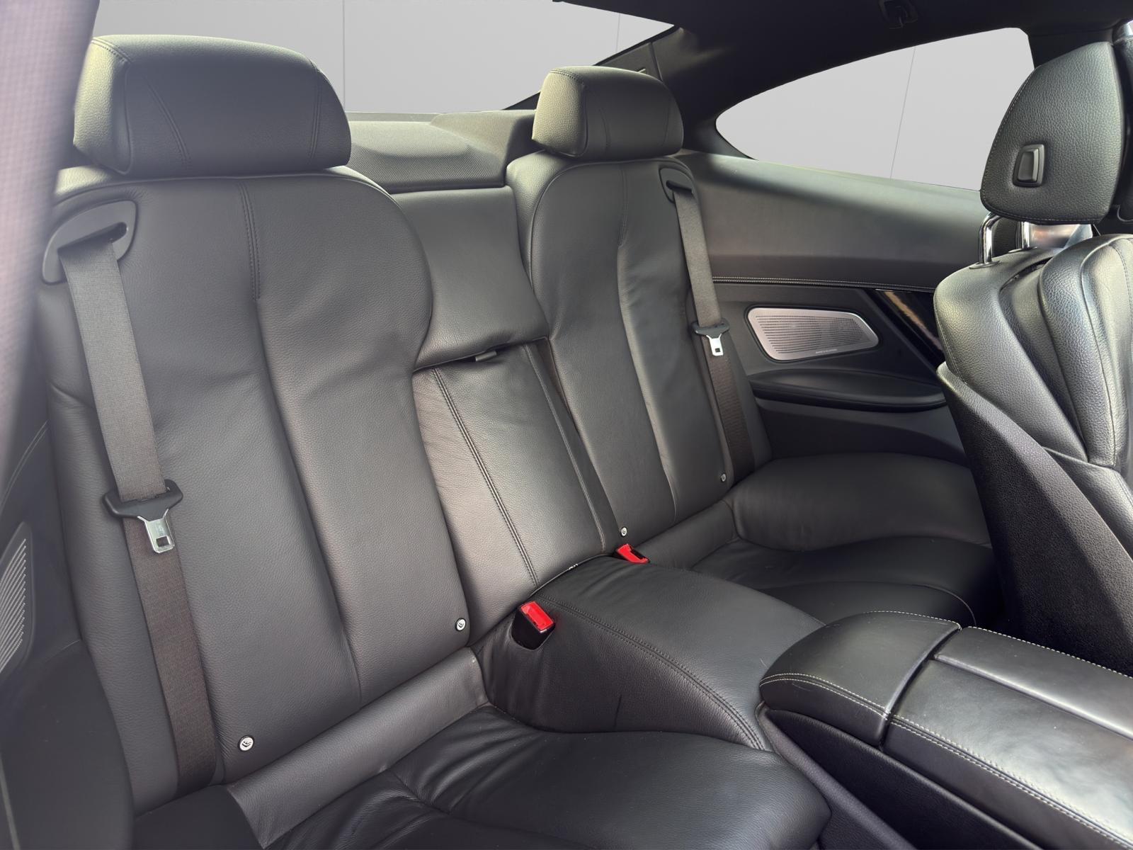 BMW 650i Coupé F13 V8 408 ch BVA – Pack M – Bang & Olufsen – HUD – Toit panoramique – Soft Close