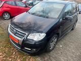 Volkswagen Touran 2.0 TDI 125 kW R-Line Edition - Volkswagen Touran: R Line Edition