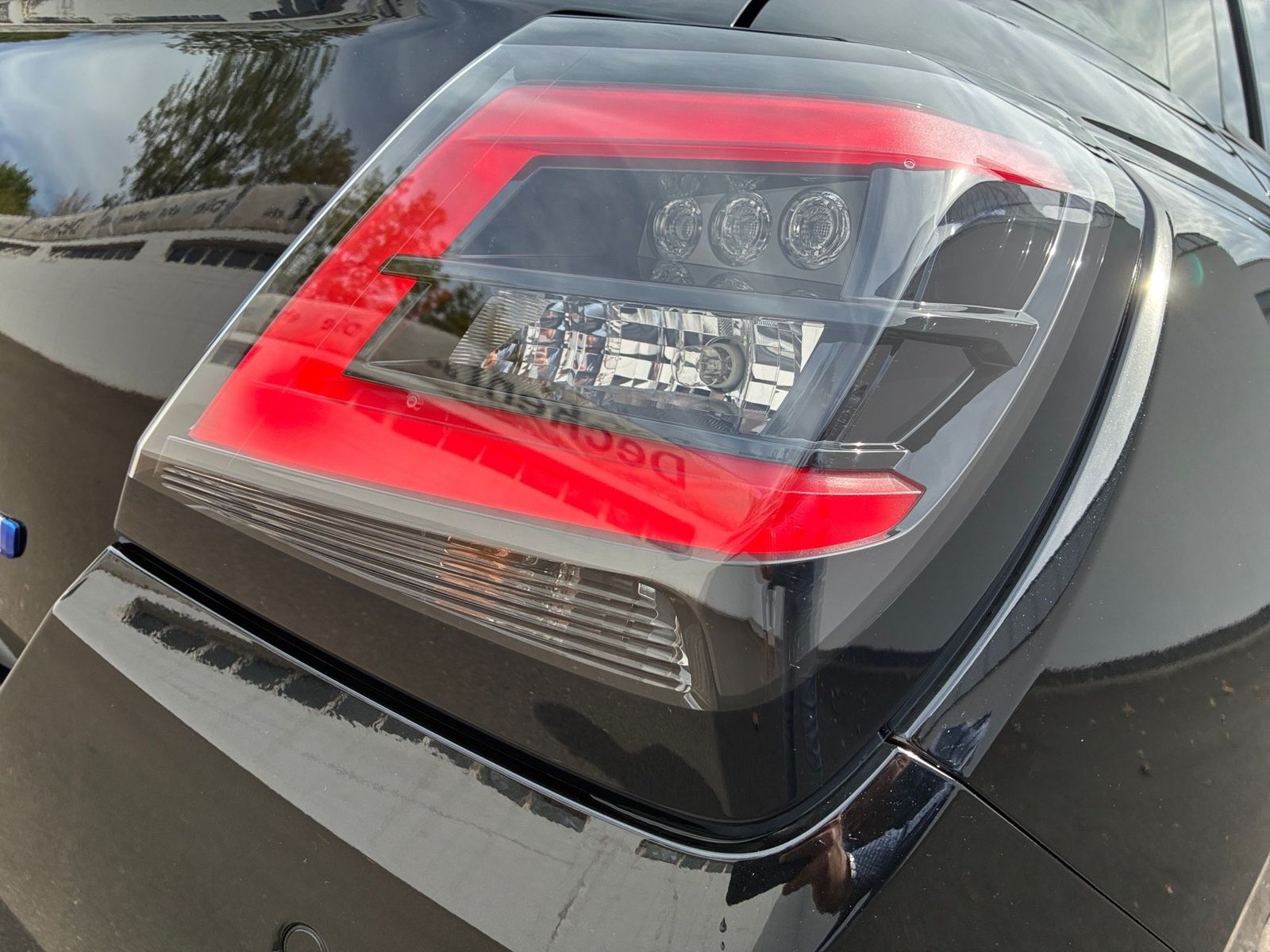 Fahrzeugabbildung Suzuki Swift 1.2 Dualjet 60 kW Comfort Kamera,LED,Navi