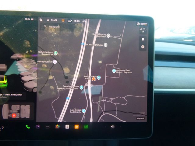 Fahrzeugabbildung Tesla Model 3 RWD (MY2023) >LFP/Ryzen/Wärmepumpe<