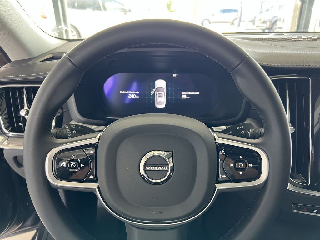 Volvo S60 T8 Ultimate Dark Recharge AWD 360° HeadUp