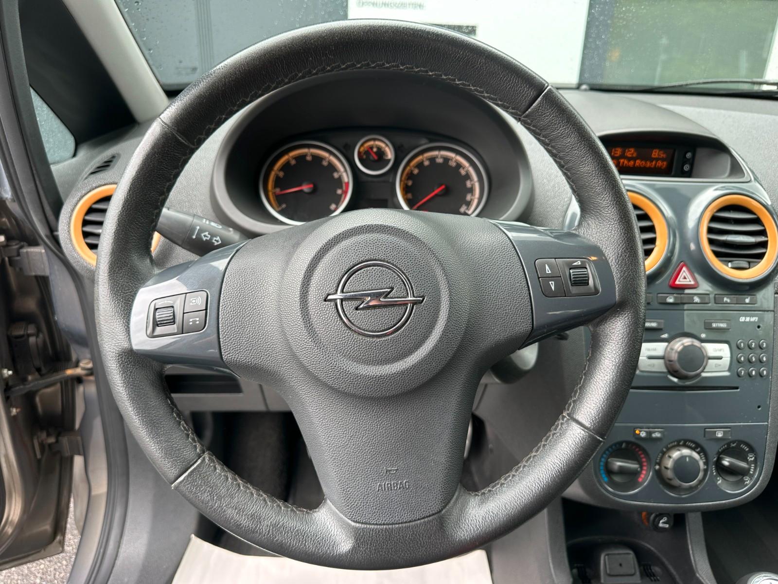 Opel Corsa D Elegance*GARANTIEL*LHZ*SHZ*BT*MULTI*