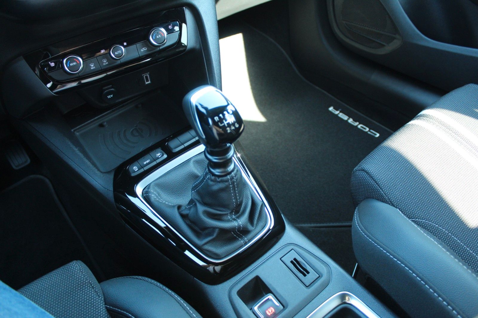 Fahrzeugabbildung Opel Corsa GS Navi*Allw.*Sitzh.*Intellilux