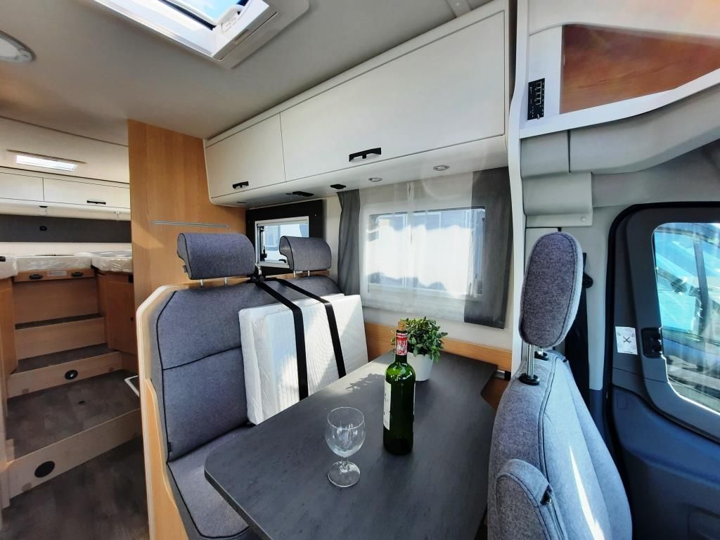 Fahrzeugabbildung Sunlight T 680 Adventure Edition Verfüg./Sparen Sie 6.233