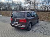 Volkswagen Touran1.6TDI CUP,  NAVI, AHK, MP3 ...Top-Zustand - VW Touran Gebrauchtwagen in München