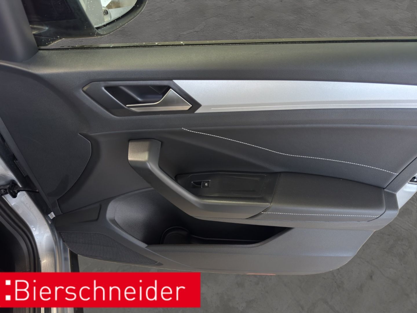 Volkswagen T-Roc - Bild 25