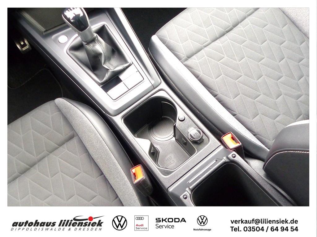 Volkswagen Golf 8 Variant 1.5 TSI Goal LED/ACC/AHK/NAVI, миниатюра 26