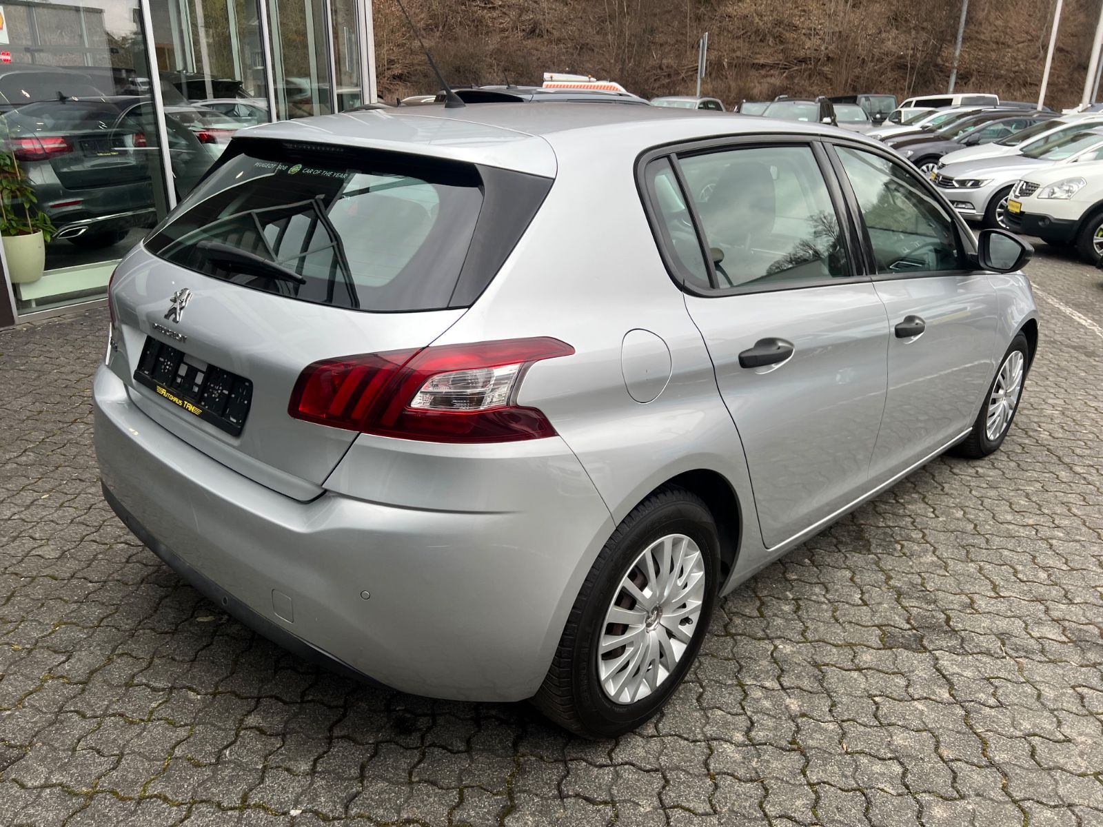 Fahrzeugabbildung Peugeot 308 Access