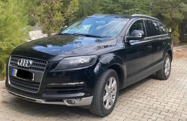 Audi Q7 3.0 TDI (DPF) quattro tiptronic -