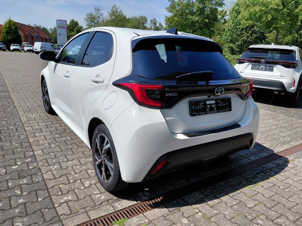 Toyota Yaris Hybrid 116 1.5 VVT-i Teamplayer (XPA1) imagem 3