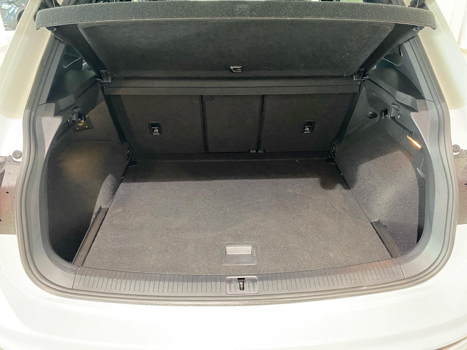 Volkswagen Tiguan 1.5 TSI R-Line BlackStyle AHK IQ.Light RF, миниатюра 14