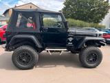 Jeep Wrangler TJ  V8 Umbau -suche CJ V8 Automati - Jeep Wrangler TJ mit Benzin-Antrieb