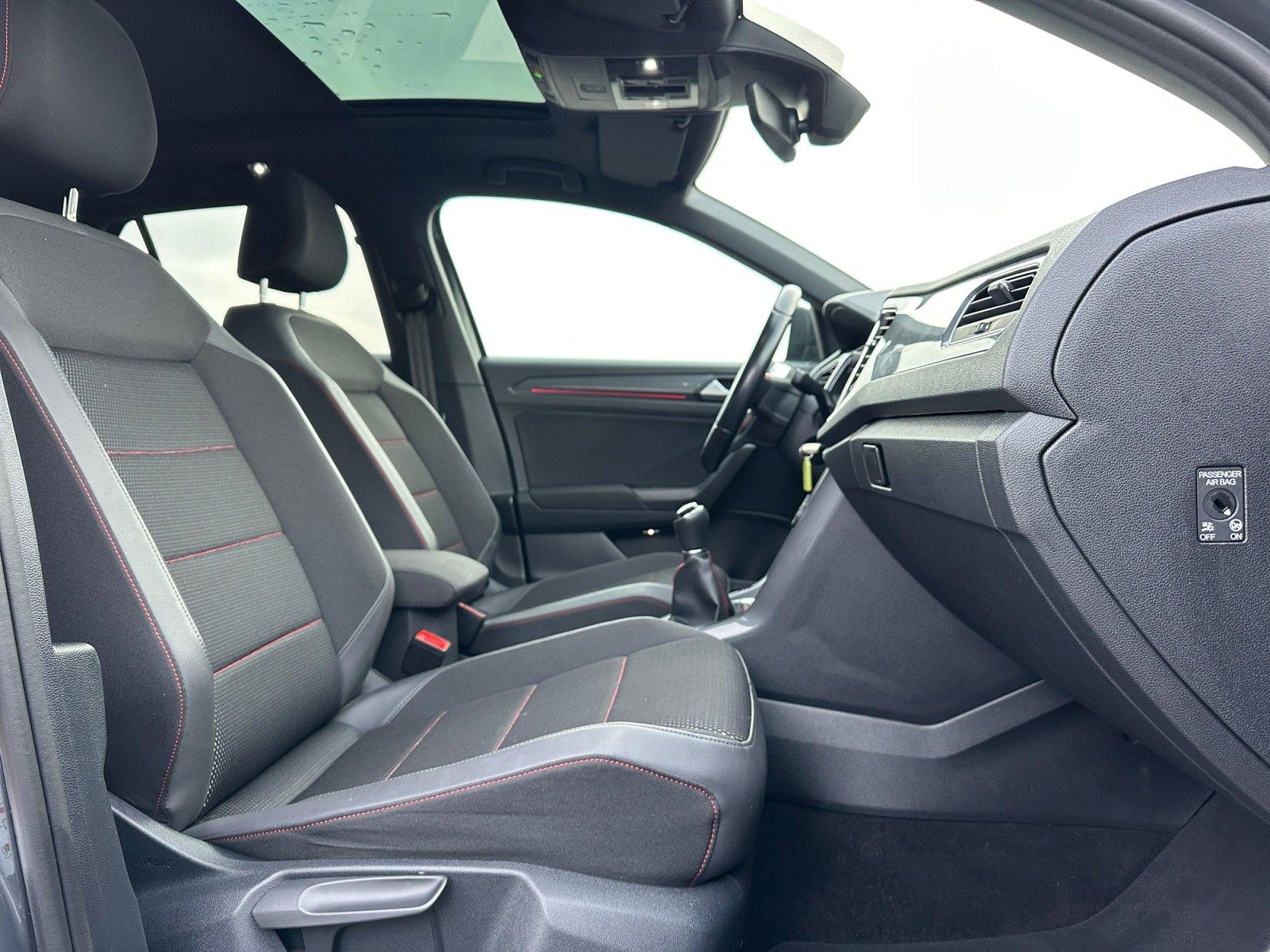 Volkswagen T-Roc 1.5 TSI Sport AHK Navi Pano LED