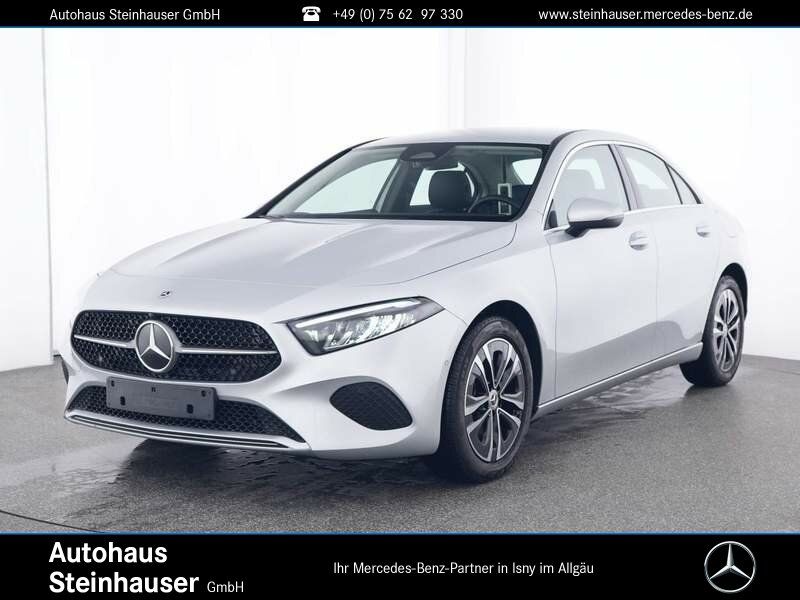 MERCEDES-BENZ A 200 Limousine Progressive/LED/Ambiente/MBUX