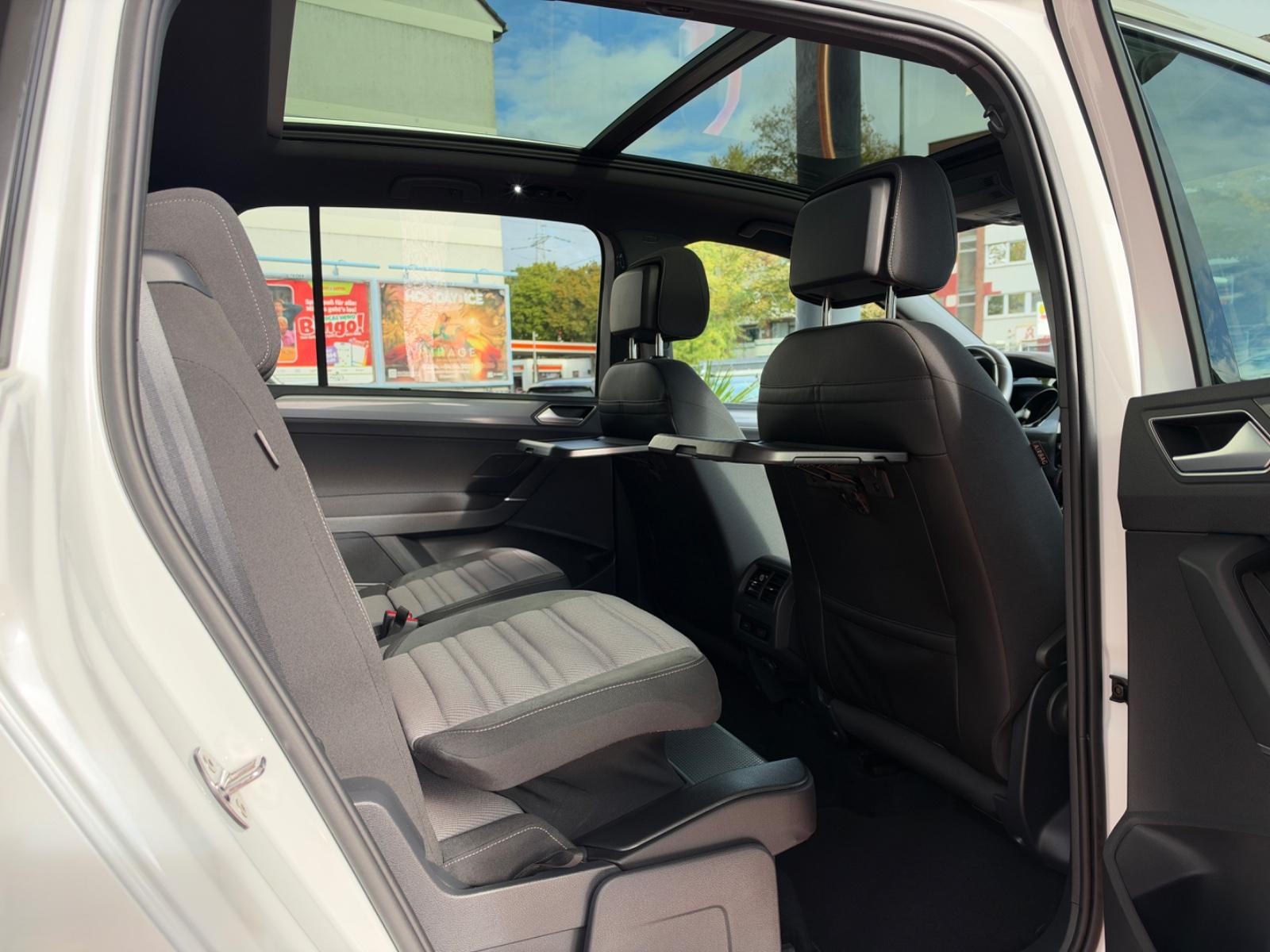 Volkswagen Touran 2.0 TDI, Highline, R-Line-Paket 1. Hand