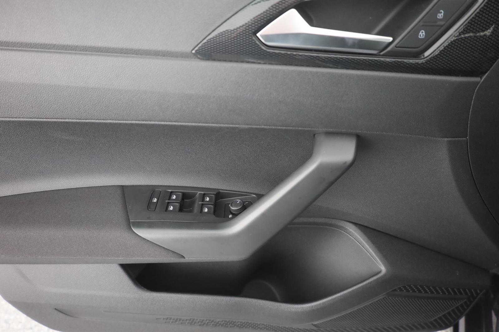 Volkswagen Taigo 1.0 TSI DSG LED Navi Sitzheizung, миниатюра 22