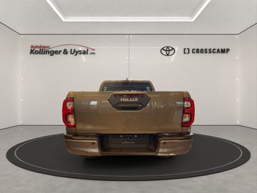 Toyota Hilux - 8