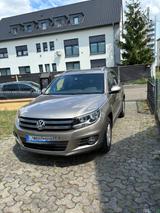Volkswagen Tiguan 1.4 TSI DSG BMT LOUNGE Sport & Style ... - Volkswagen in Rüsselsheim
