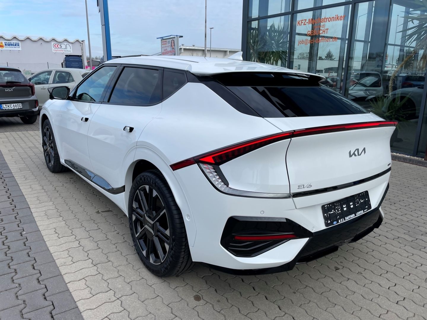 Fahrzeugabbildung Kia EV6 GT-Line 4WD Elektro LED Sitzbelüftung HeadUp