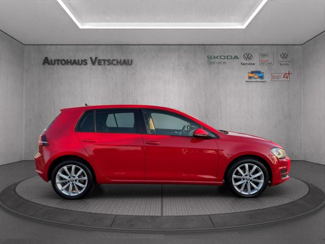 Golf VII Highline 1.4 TSI DSG Bluetooth Navi