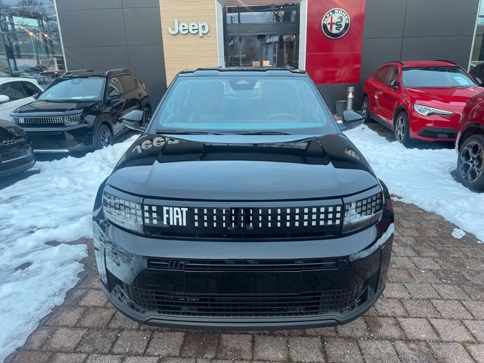 Fahrzeugabbildung Fiat Grande Panda 1.2 110PS Business Edition Navi