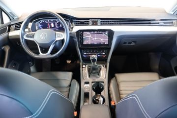 Volkswagen Passat 2.0 TDI Bus.AID+MATRIX+360°+KEY+LEDER+AHK