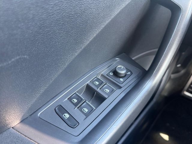 T-Roc IQ.DRIVE 1.6 TDI Navi ACC Apple CarPlay