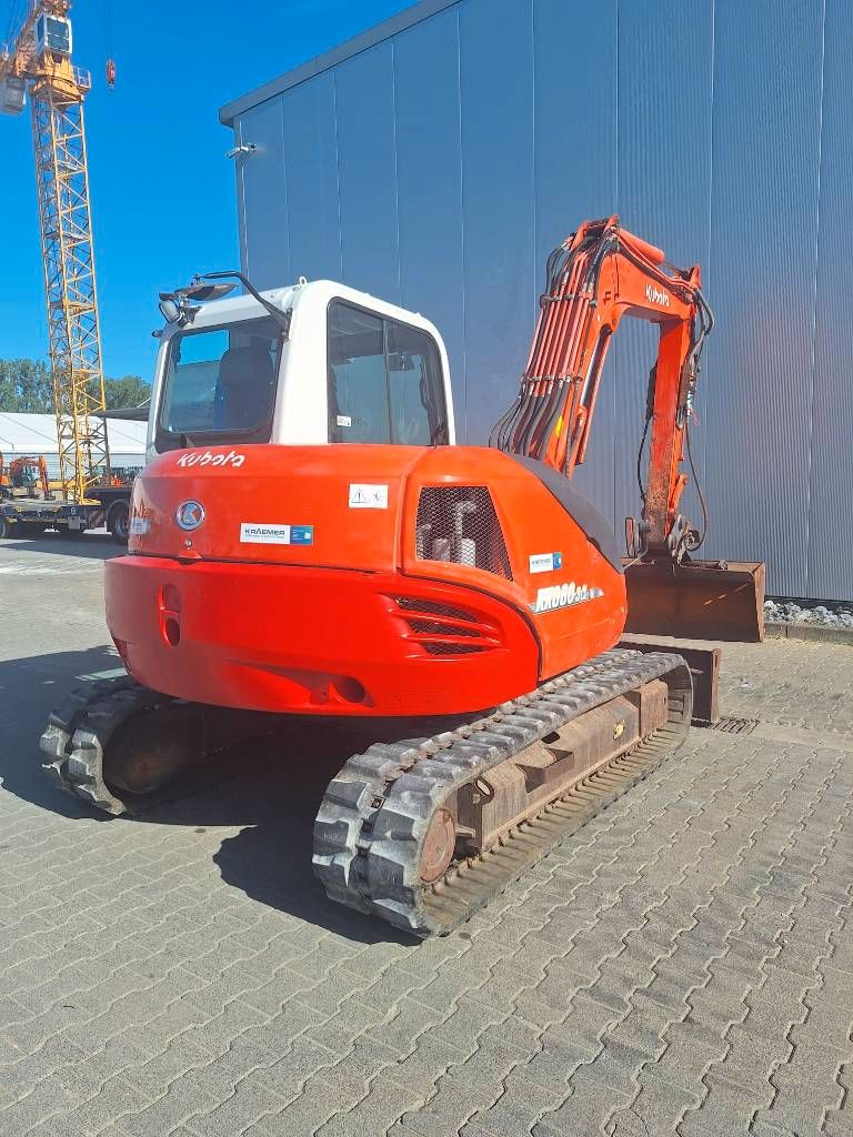 Fahrzeugabbildung Kubota KX 080-3