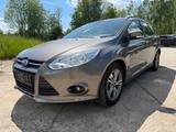 Ford Focus Turnier Sync Edition,Klima,Shz - Ford Focus: Sync Edition