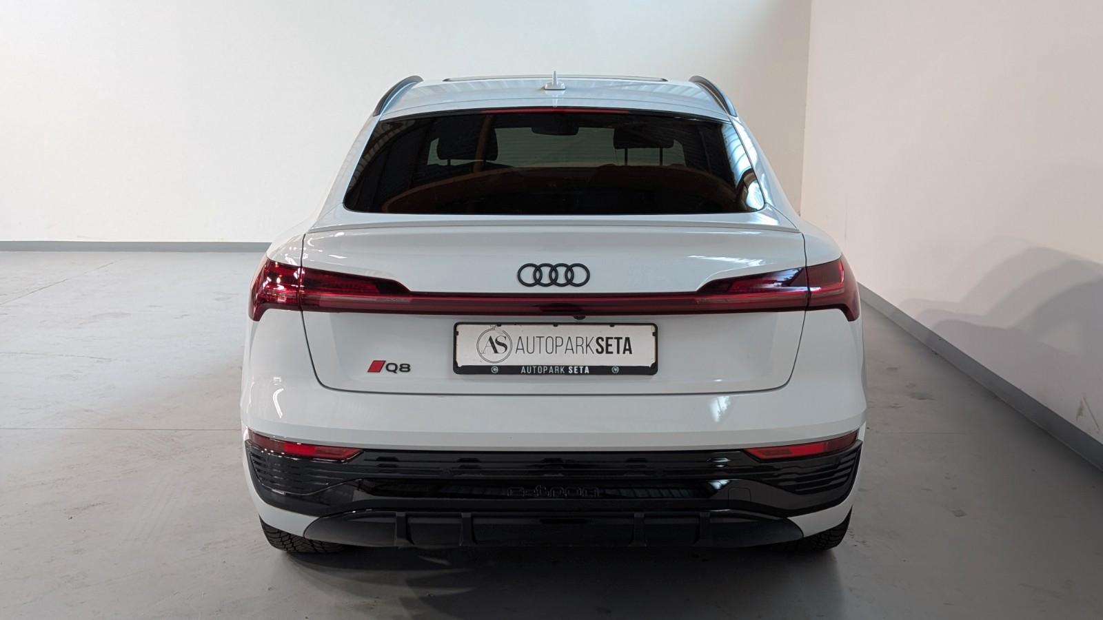 Audi Q8 Sportback e-tron 55 quatt S line AIR*BLACK-S