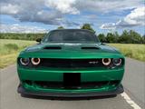 Dodge Challenger 6.4 SRT Widebody Autom. - Dodge Challenger mit Benzin-Antrieb: Srt