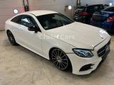Mercedes-Benz E 400 4MATIC Coupe*LED*Burmester*Webasto*Designo - : Unfallwagen