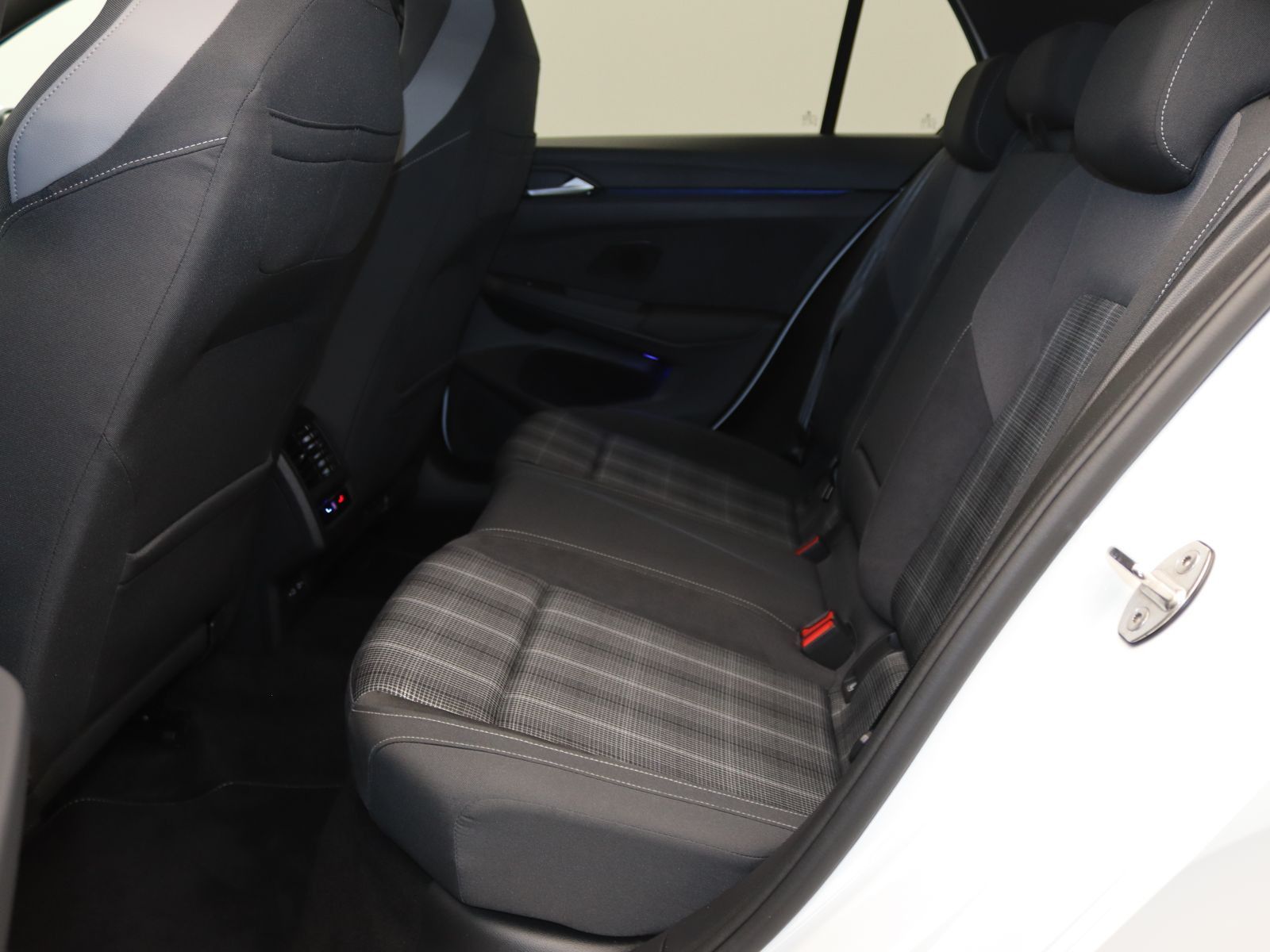 Volkswagen Golf - Bild 14
