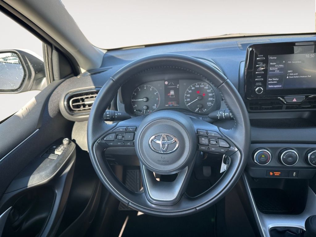 Fahrzeugabbildung Toyota Yaris 1.0 VVT-i Comfort