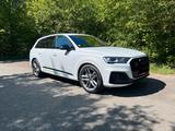 Audi SQ7 competition+/Keramik/HuD/TV/B&O/AHK/5J Gar