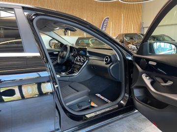 Mercedes-Benz C 220 d 4Matic *1.HAND*19%MW*NAVI*KLIMA*PDC*TEMP