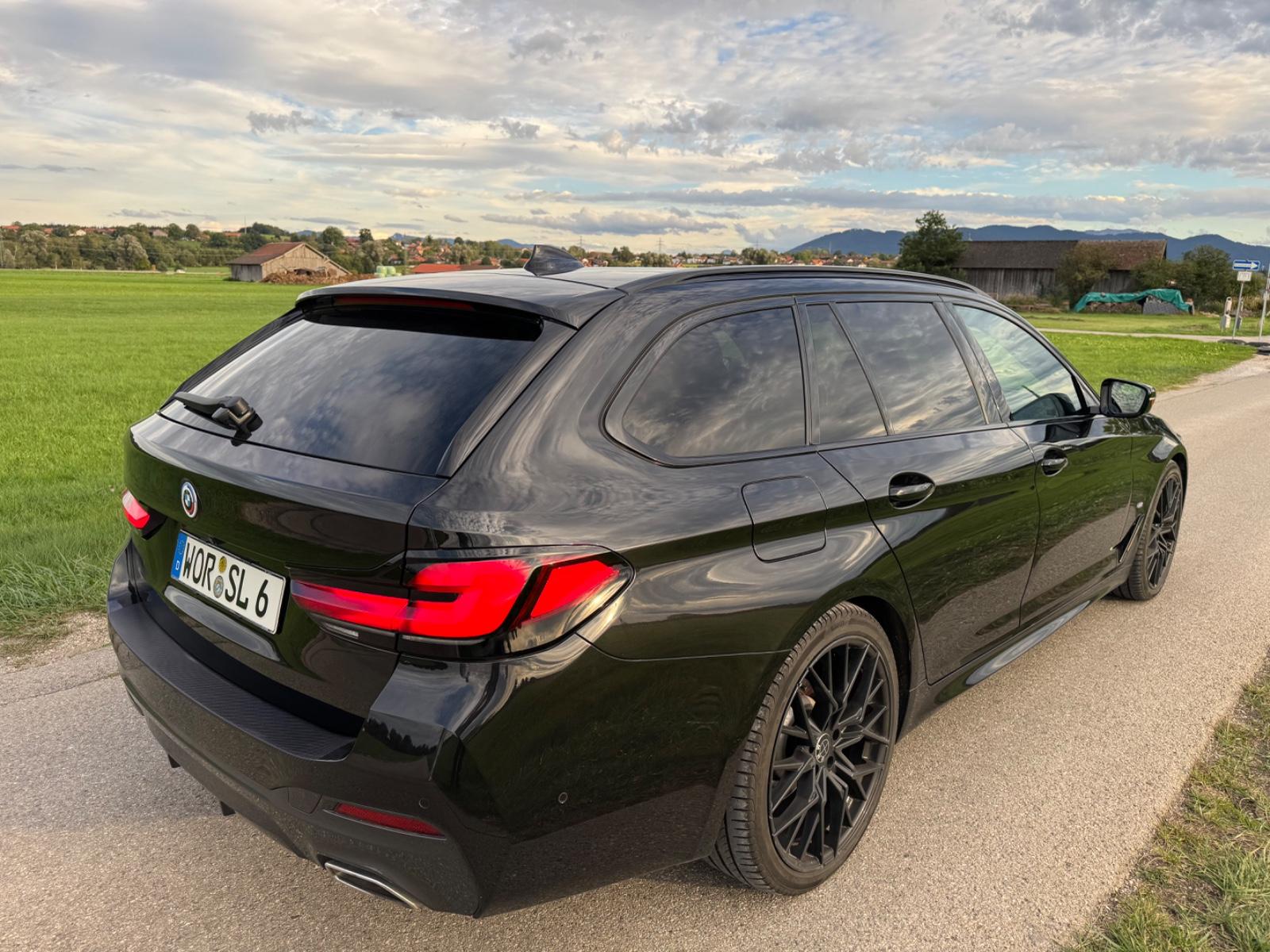 BMW 530 i Touring A -, миниатюра 5