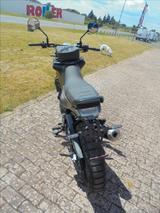 Husqvarna Svartpilen 125 - HUSQVARNA VON 81 BIS 125 CCM